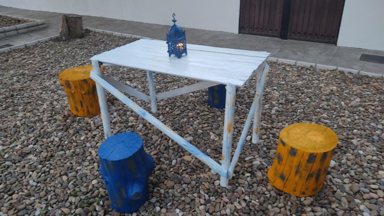 Albergue Multiaventura Active Andalucia Almodóvar del Río Exteriör bild